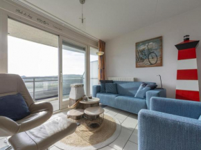 Lovely apartment beachside with balcony